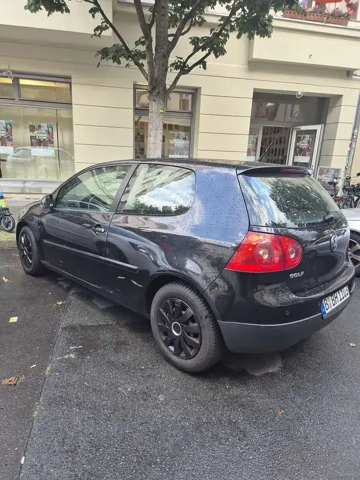 Gebraucht VW Golf V Comfortline 80 PS (58 kW) 2007 Schwarz Limousine