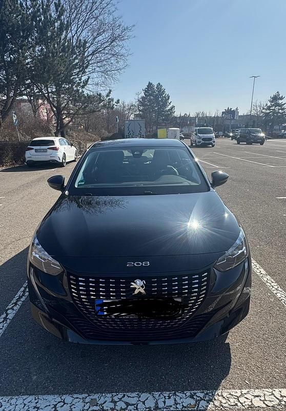 Schwarz Gebraucht 2019 Peugeot 208 Kleinwagen | 14.200 € (Teuer) - Bild 1/4
