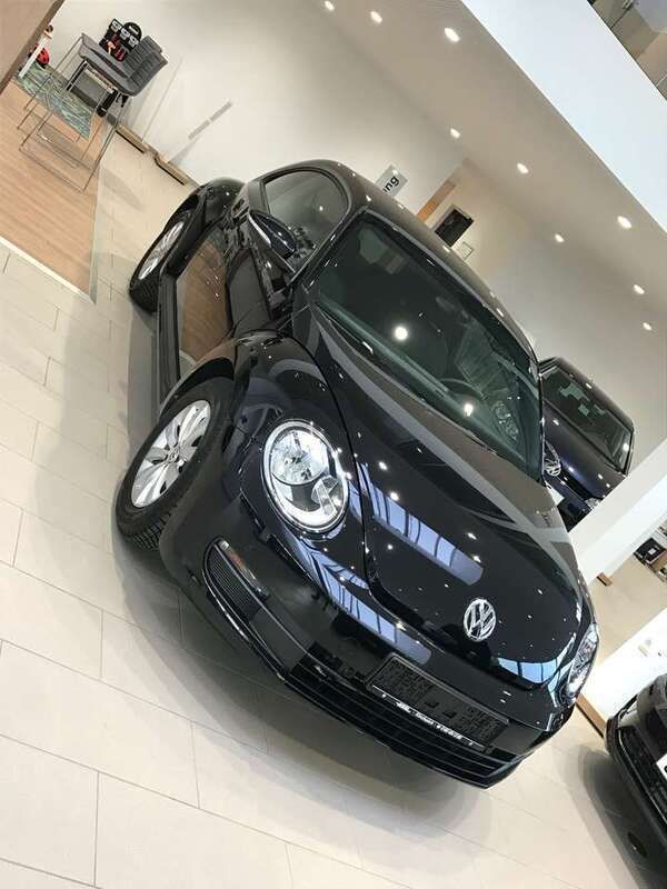 Schwarz Gebraucht 2015 VW Beetle Allstar Limousine | 12.500 € (Fairer Preis) - Bild 1/4