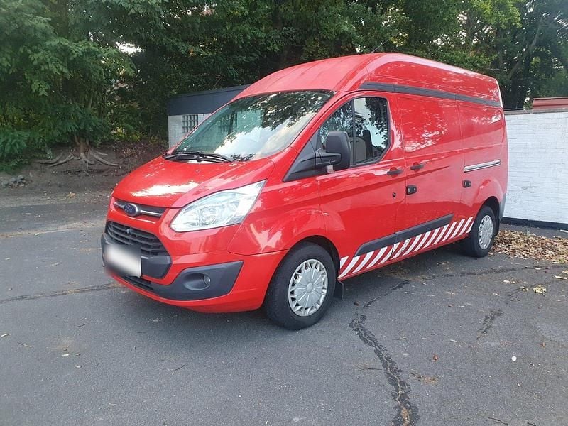 Gebraucht Ford Transit Custom 125 PS (91 kW) 2014 Rot Van / Kleinbus