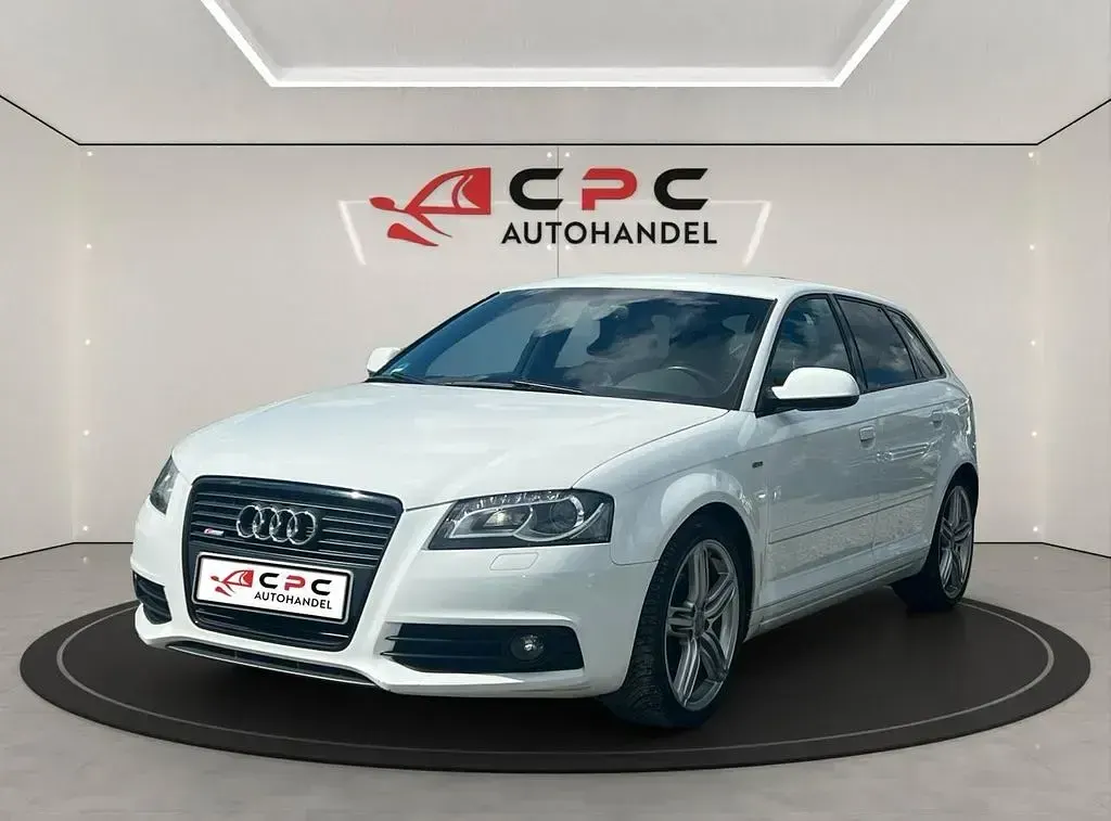 Używany Audi A3 S-Line 160 KM (117 kW) 2010 Biały Hatchback