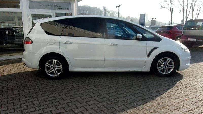 Occasion Ford S-MAX S 175 ch (128 kW) 2010 Blanc Monospace