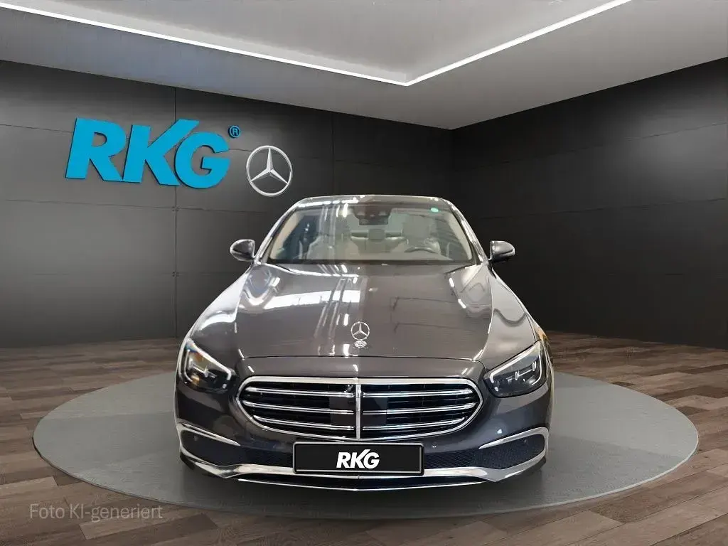 Gebraucht Mercedes E400 Exclusive 340 PS (250 kW) 2023 Grau Limousine