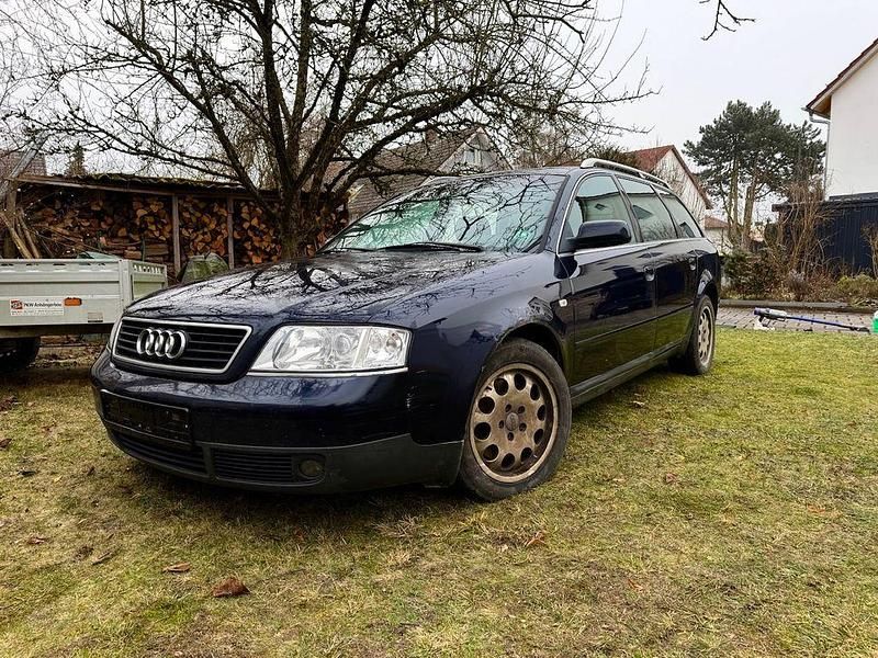 Blau Gebraucht 2000 Audi A6 Kombi | 1.300 € (Fairer Preis) - Bild 1/4