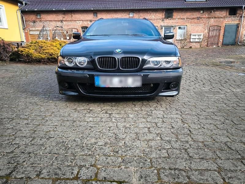 Gebraucht BMW 528 Basis 193 PS (141 kW) 1998 Schwarz Kombi