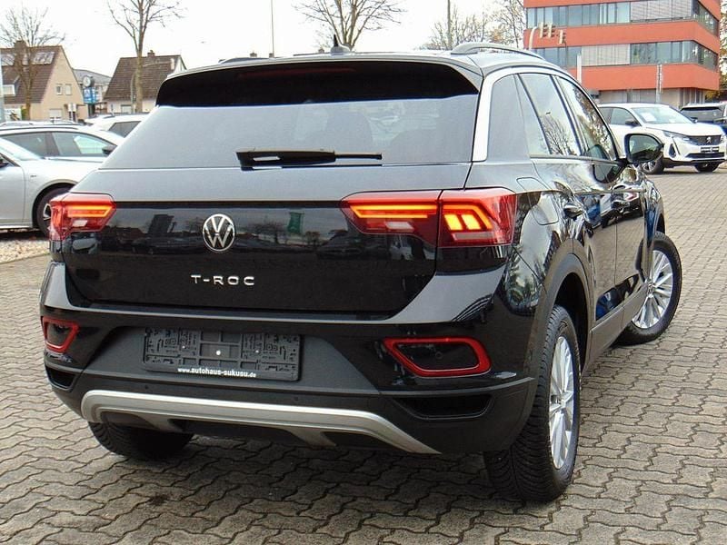 Gebraucht VW T-Roc Life 116 PS (85 kW) 2025 Schwarz SUV