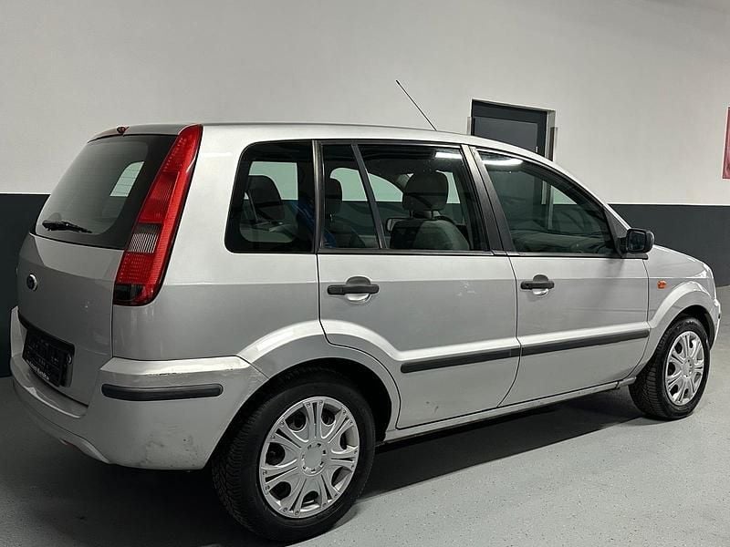 Gebraucht Ford Fusion 2003 Silber Kleinwagen