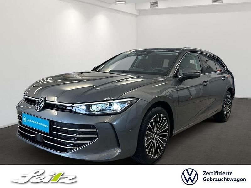 Grau Gebraucht 2024 VW Passat Elegance Kombi | 38.648 € - Bild 1/3