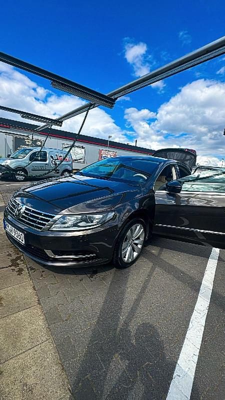 Braun Gebraucht 2012 VW CC Limousine | 8.999 € (Guter Preis) - Bild 1/4