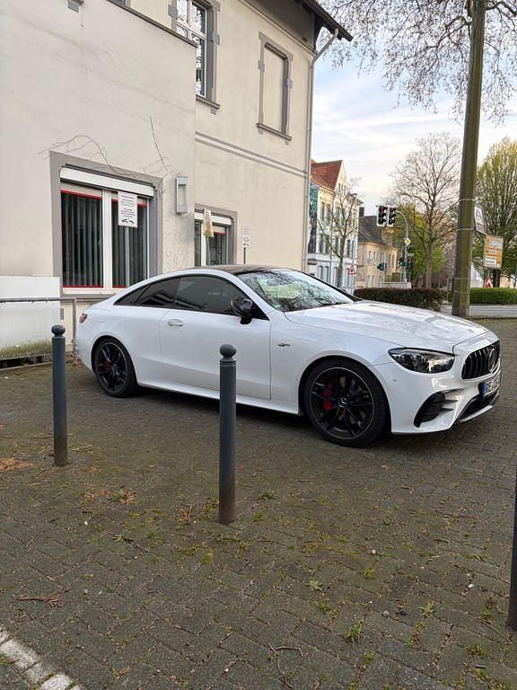 Gebraucht Mercedes E53 AMG AMG 435 PS (319 kW) 2023 Weiß Coupé