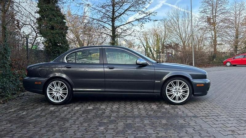 Gebraucht Jaguar X-type Executive 145 PS (106 kW) 2008 Grau Limousine