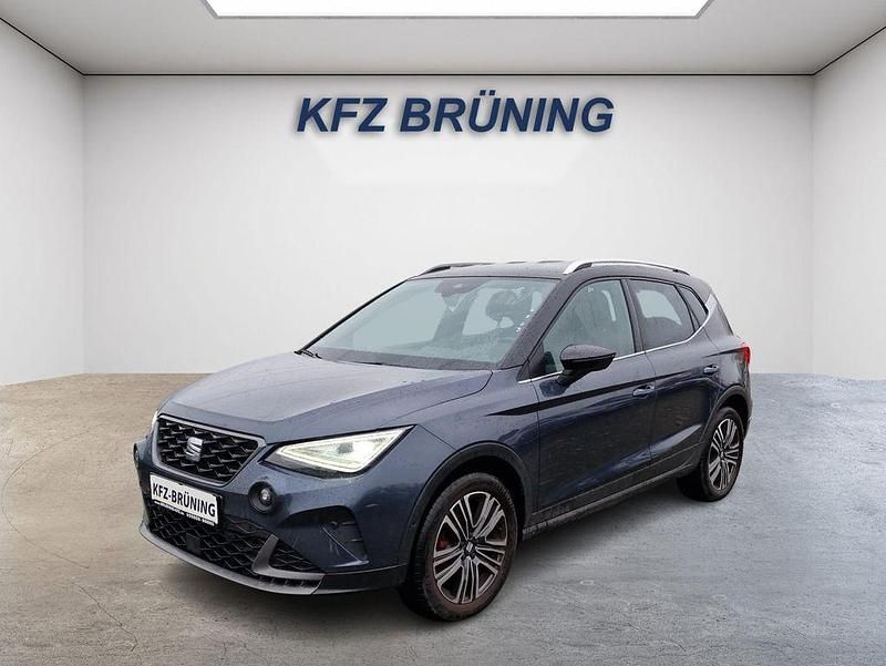 Magnetic grau metallic / d (metallic) Gebraucht 2024 Seat Arona FR SUV | 18.280 € (Guter Preis) - Bild 1/4