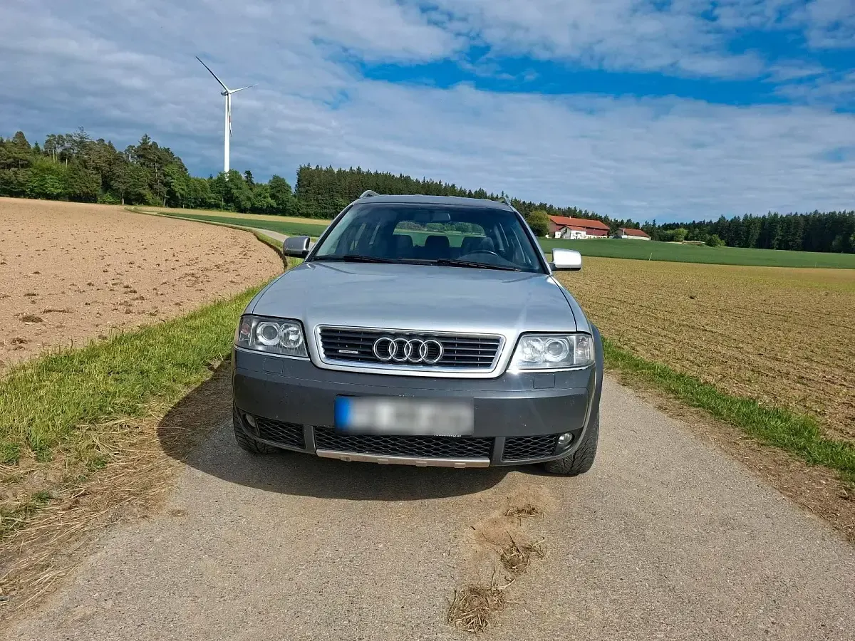 Gebraucht Audi A6 Allroad 180 PS (132 kW) 2002 Silber Kombi