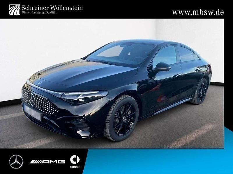 Metalliclack kosmosschwarz Gebraucht 2025 Mercedes 250 AMG line Coupé | 57.880 € - Bild 1/4
