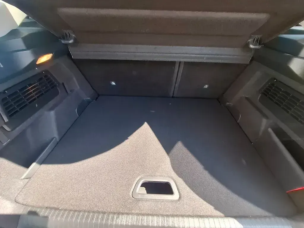Gebraucht Citroën C4 PureTech 131 PS (96 kW) 2022 Grau Limousine