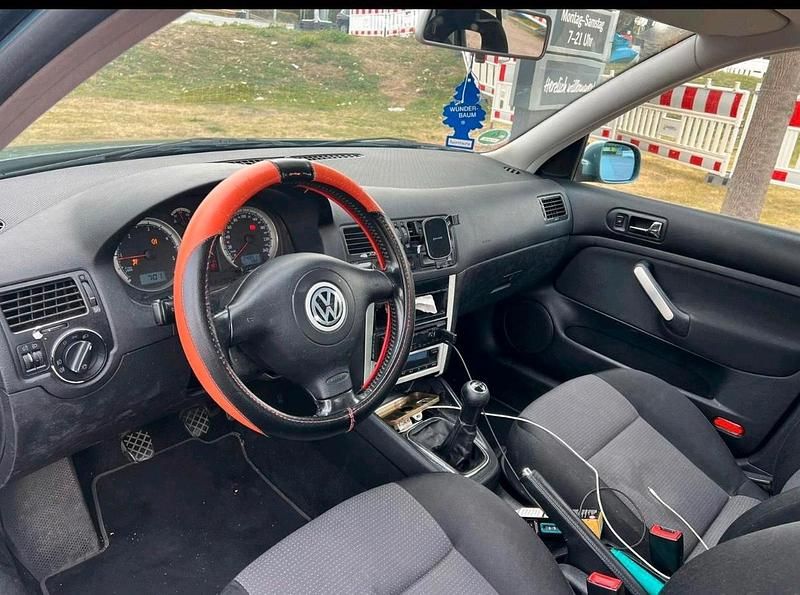 Gebraucht VW Bora 100 PS (73 kW) 2002 Grün Limousine