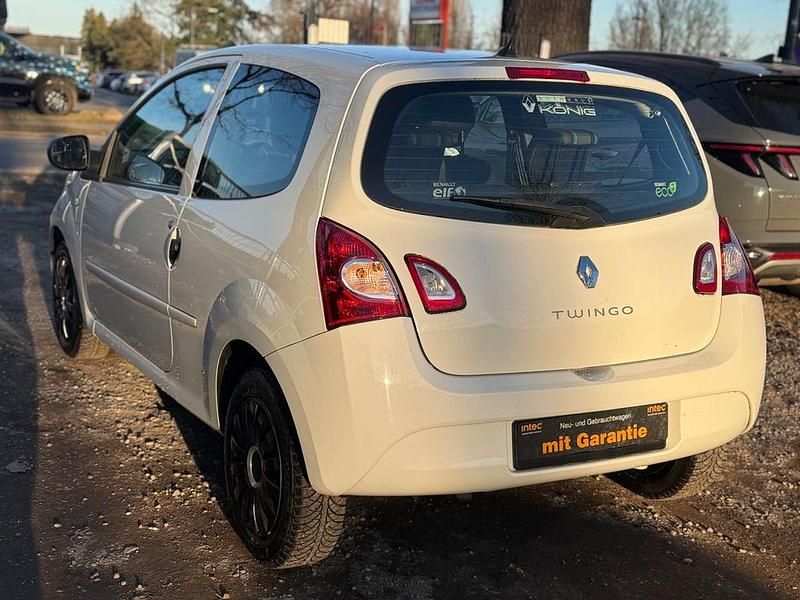 Gebraucht Renault Twingo 75 PS (55 kW) 2012 Weiß Kleinwagen