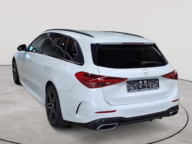 Gebraucht Mercedes C220 Advanced 200 PS (147 kW) 2023 Manufaktur opalithweiß bright Kombi