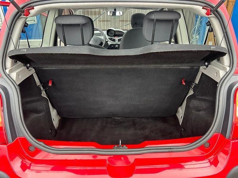 Gebraucht Renault Twingo Authentique 58 PS (42 kW) 2008 Rot Kleinwagen