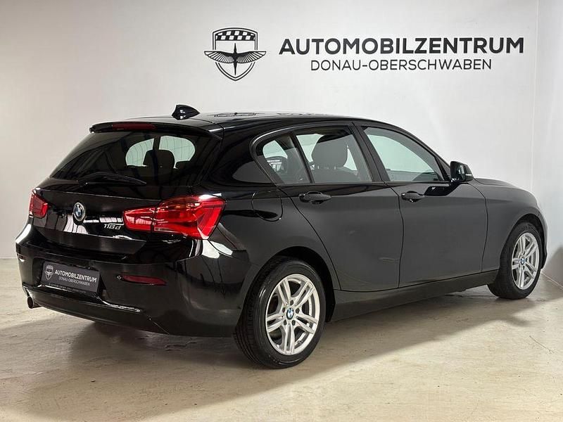 Gebraucht BMW 116 Advantage 116 PS (85 kW) 2016 Schwarz Kleinwagen
