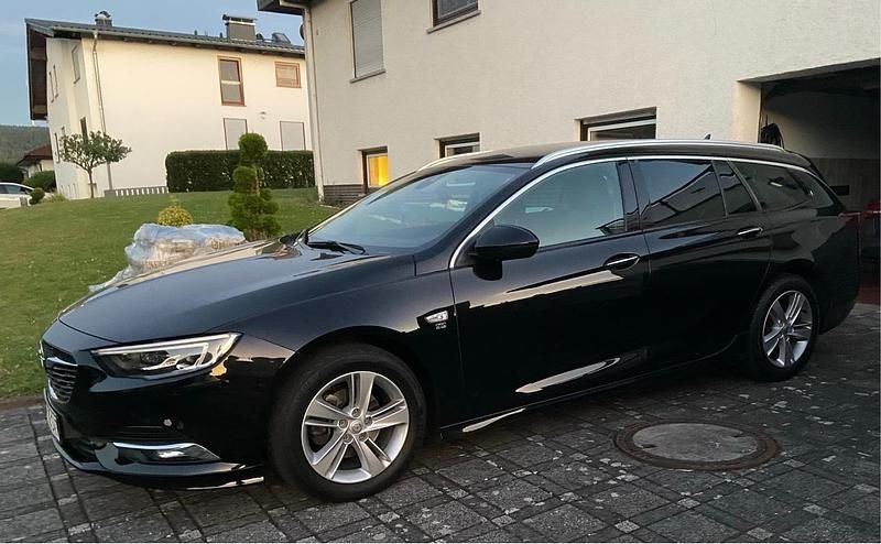 Schwarz Gebraucht 2019 Opel Insignia Kombi | 11.499 € (Fairer Preis) - Bild 1/4