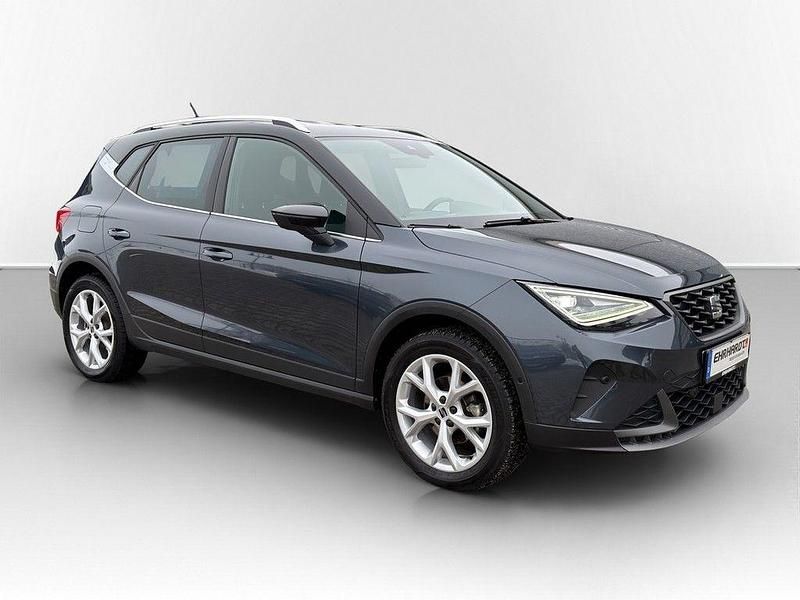 Gebraucht Seat Arona FR 150 PS (110 kW) 2023 Grau SUV