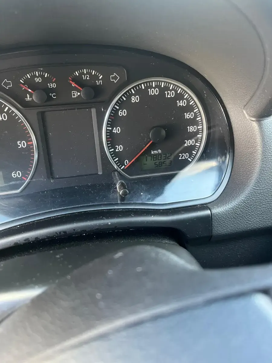 Gebraucht VW Polo 70 PS (51 kW) 2006 Schwarz Kleinwagen