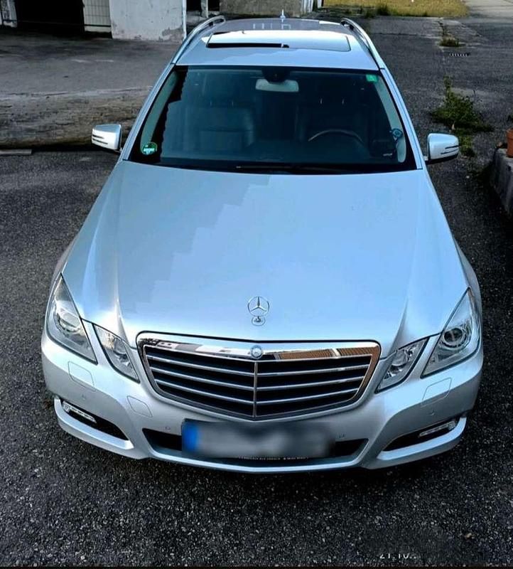 Gebraucht Mercedes E200 Avantgarde 184 PS (135 kW) 2011 Silber Kombi