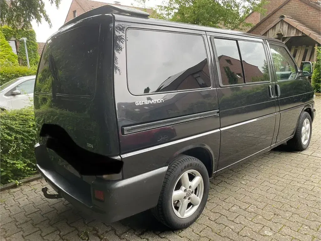 Gebraucht VW Multivan 151 PS (111 kW) 2001 Schwarz Van / Kleinbus