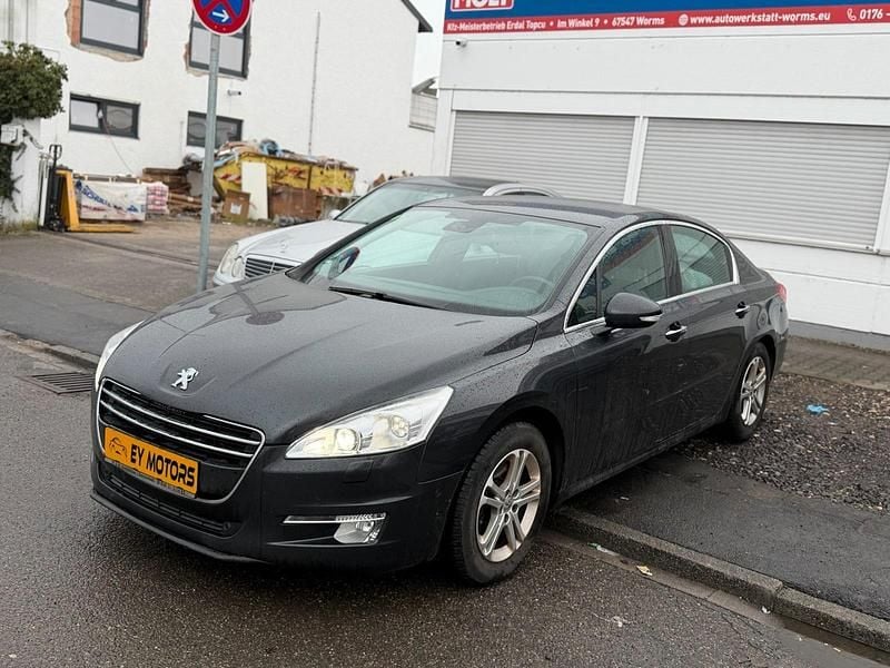 Gebraucht Peugeot 508 160 PS (117 kW) 2011 Grau Limousine