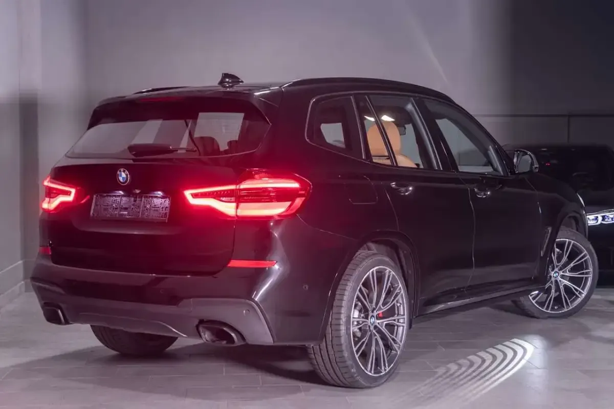 Gebraucht BMW X3 M 360 PS (264 kW) 2021 Saphirschwarz SUV