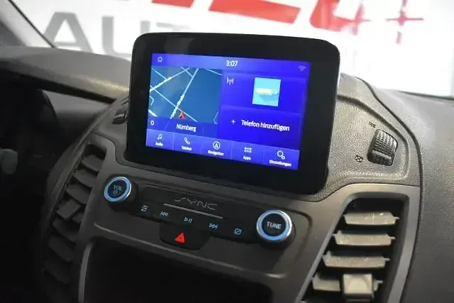 Second-hand Ford Transit Connect 120 CP (88 kW) 2022 Alb Monovolum