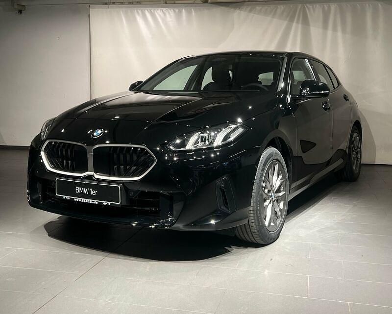 Neu BMW 116 122 PS (89 kW) 2026 Schwarz Kleinwagen