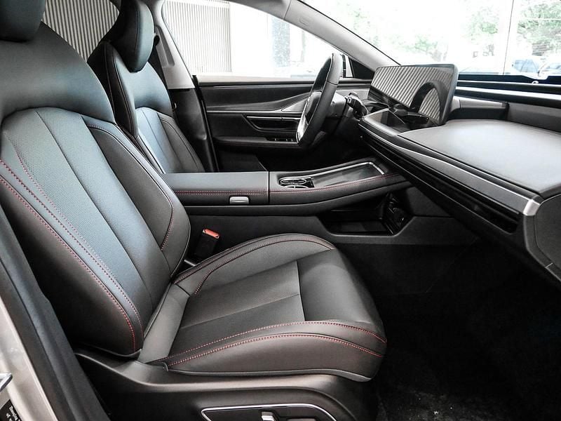 Gebraucht XPENG P7 RWD Long Range 202 kW (276 PS) 2025 Silber Limousine