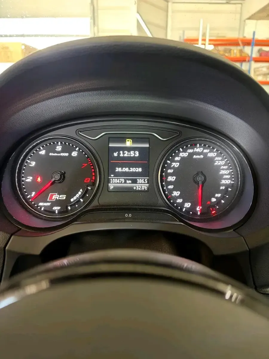 Gebraucht Audi RS3 367 PS (269 kW) 2015 Grau Limousine