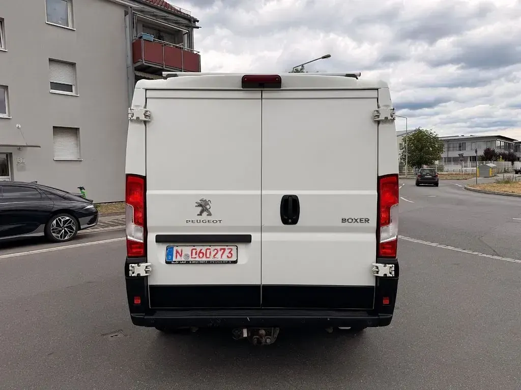 Gebraucht Peugeot Boxer 120 PS (88 kW) 2020 Weiß Van