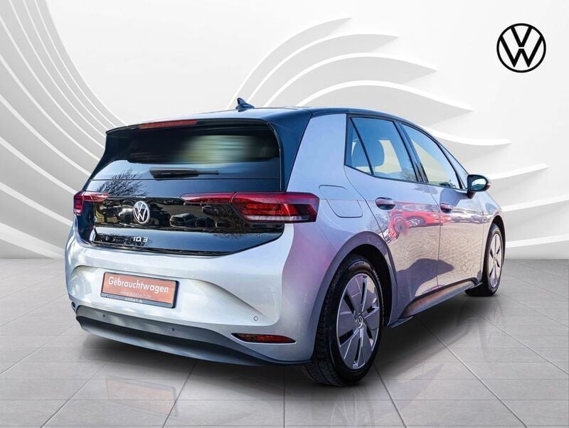 Gebraucht VW ID.3 Pure 110 kW (150 PS) 2021 Silber (scale silver metallic schwarz) Kleinwagen
