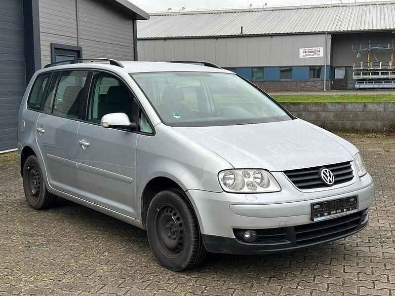 Gebraucht VW Touran Trendline 140 PS (102 kW) 2006 Van / Kleinbus