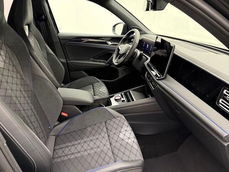 Neu VW Tiguan R-line 272 PS (200 kW) 2025 Schwarz SUV