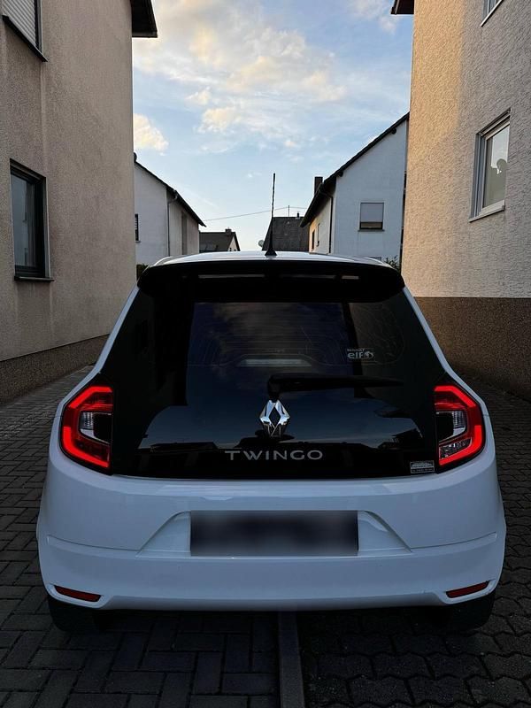 Gebraucht Renault Twingo 65 PS (47 kW) 2019 Weiß Kleinwagen