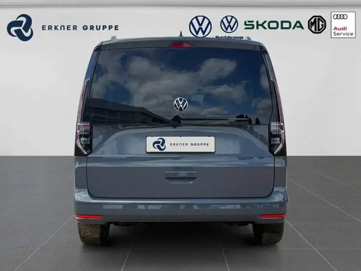 Neu VW Caddy Maxi Goal 122 PS (89 kW) 2026 Grau Van / Kleinbus