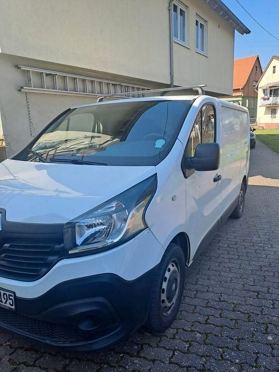Gebraucht Renault Trafic 95 PS (69 kW) 2018 Weiß Van / Kleinbus