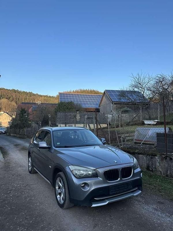 Gebraucht BMW X1 150 PS (110 kW) 2010 Grau SUV