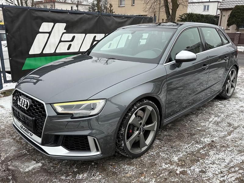 Grau Gebraucht 2019 Audi RS3 Sportback Sport Kleinwagen | 33.800 € (Fairer Preis) - Bild 1/4