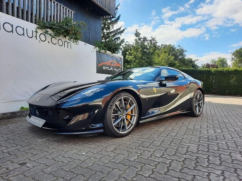 Schwarz Gebraucht 2020 Ferrari 812 Cabrio | 449.900 € (Fairer Preis) - Bild 1/4