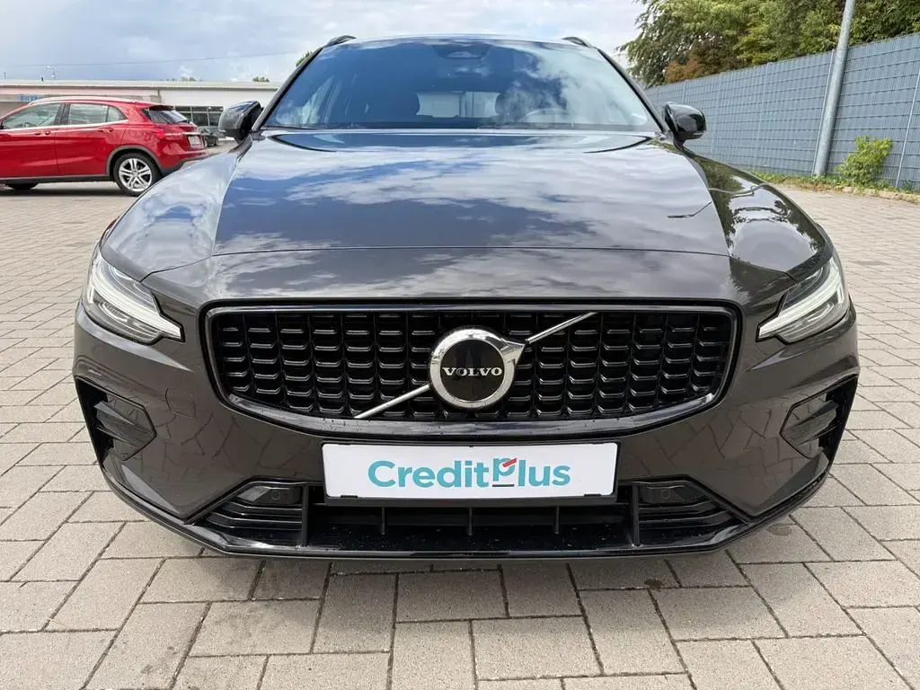 Occasion Volvo V60 Plus 197 ch (144 kW) 2023 Gris Break