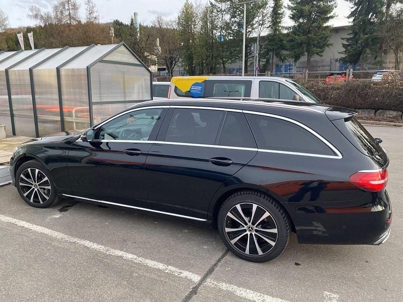 Gebraucht Mercedes E400 340 PS (250 kW) 2018 Schwarz Kombi