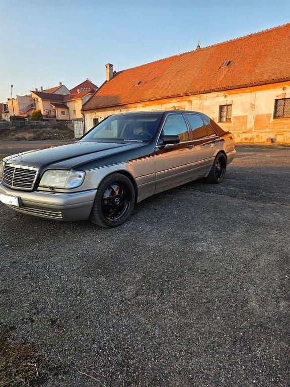 Gebraucht Mercedes S350 150 PS (110 kW) 1995 Gold Limousine