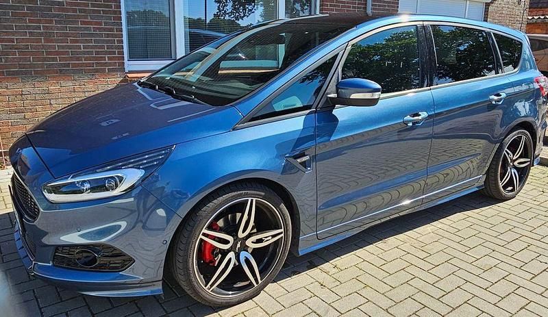 Blau Gebraucht 2019 Ford S-MAX ST-Line Van / Kleinbus | 23.999 € (Guter Preis) - Bild 1/4