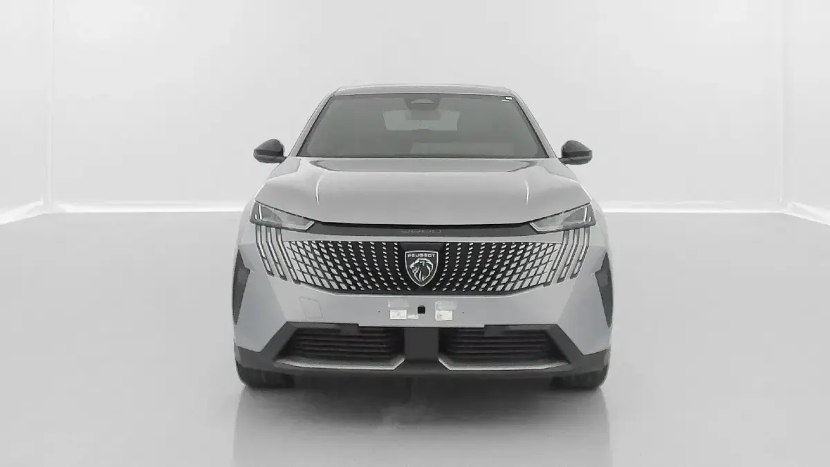 Gebraucht Peugeot 3008 Allure 136 PS (100 kW) 2025 Grau (gris artense) SUV